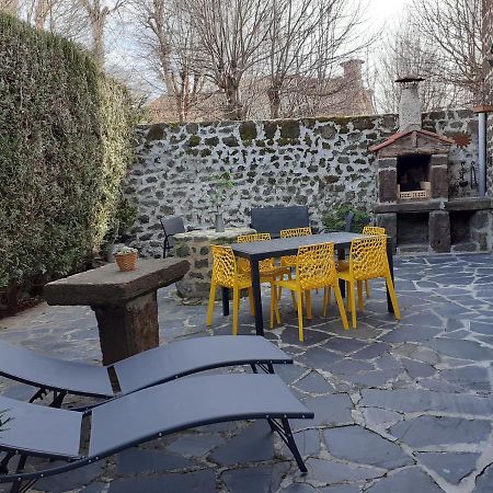 Maison Du Soleil Chez Isa Polignac  Екстер'єр фото