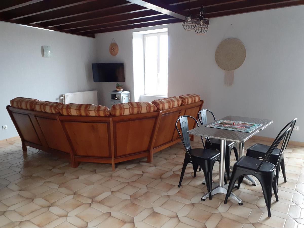 Maison Du Soleil Chez Isa Polignac  Екстер'єр фото