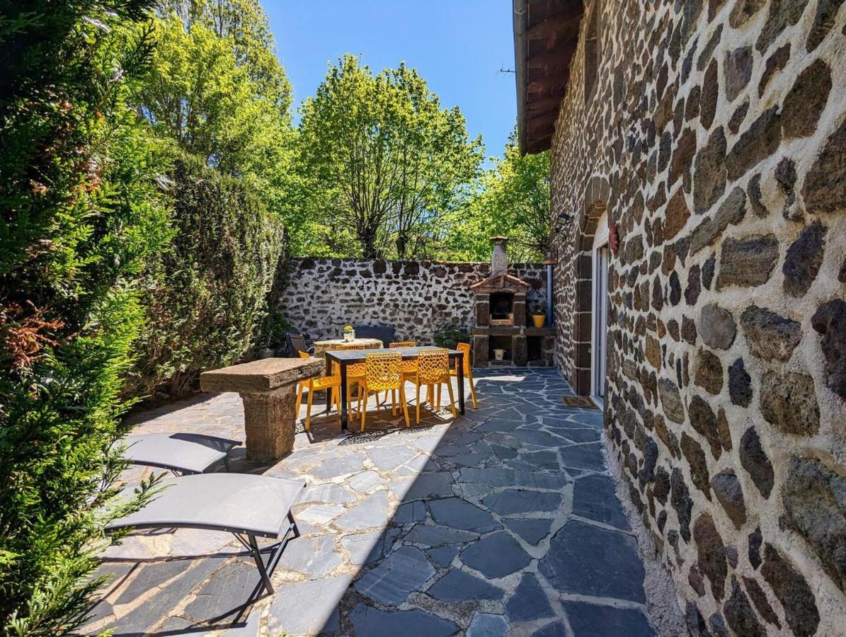 Maison Du Soleil Chez Isa Polignac  Екстер'єр фото