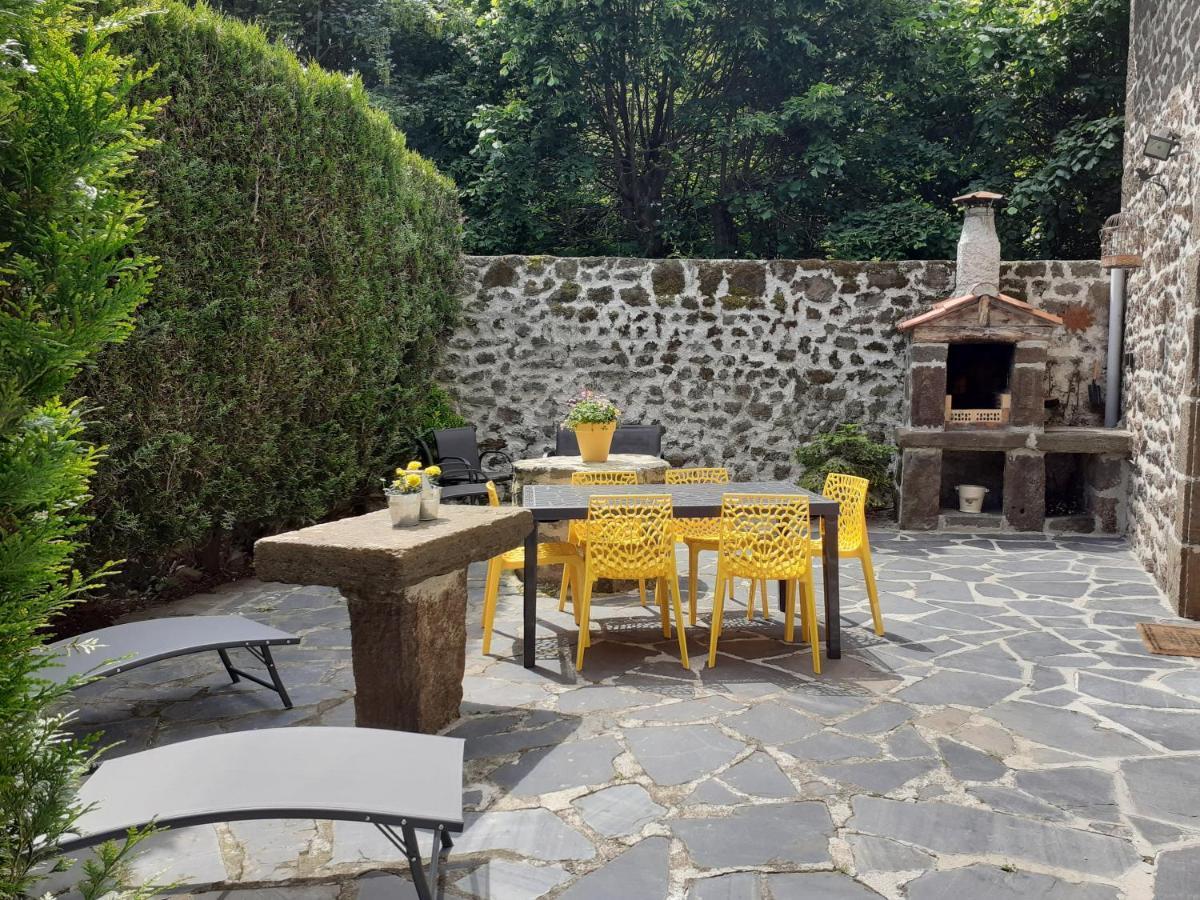 Maison Du Soleil Chez Isa Polignac  Екстер'єр фото